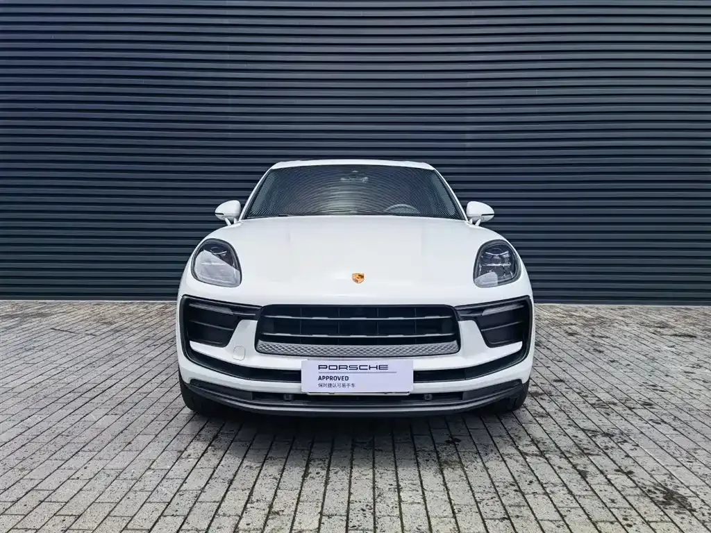 Porsche Macan — фото 1