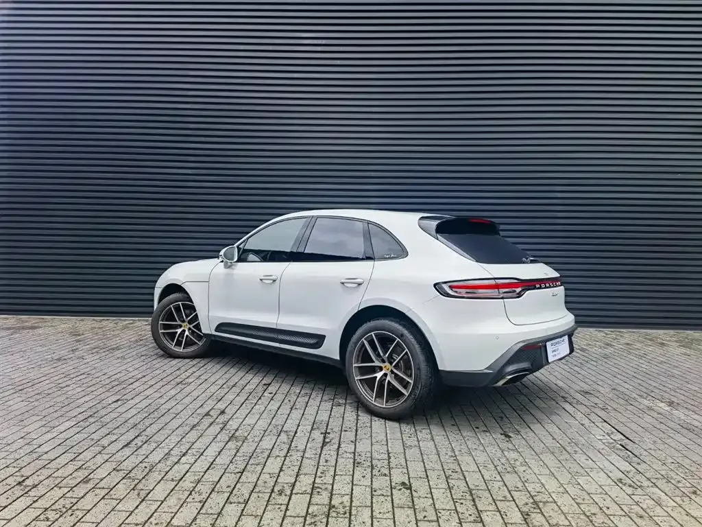 Porsche Macan — фото 10