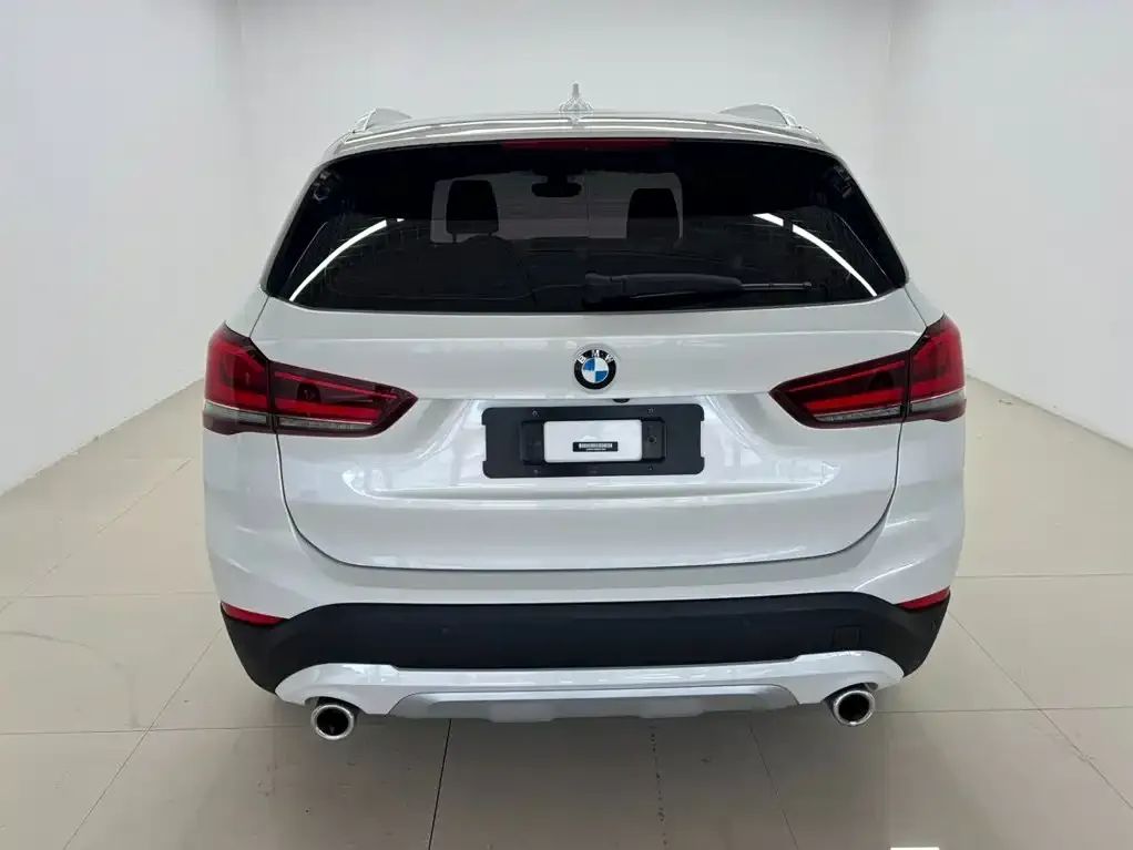 BMW X1 — фото 4