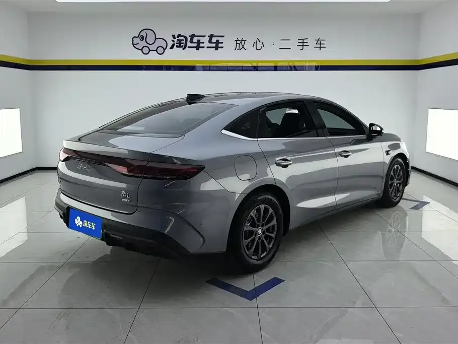 BYD Qin L — фото 8