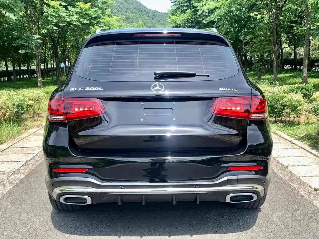 Mercedes-Benz GLC — фото 9