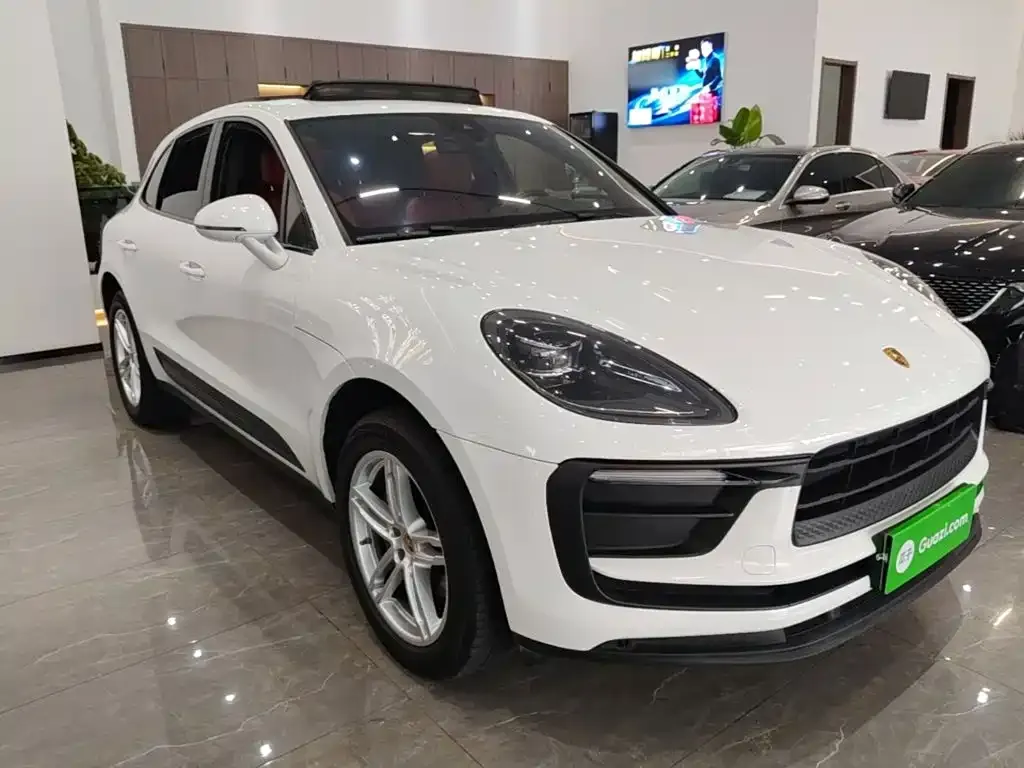 Porsche Macan — фото 9