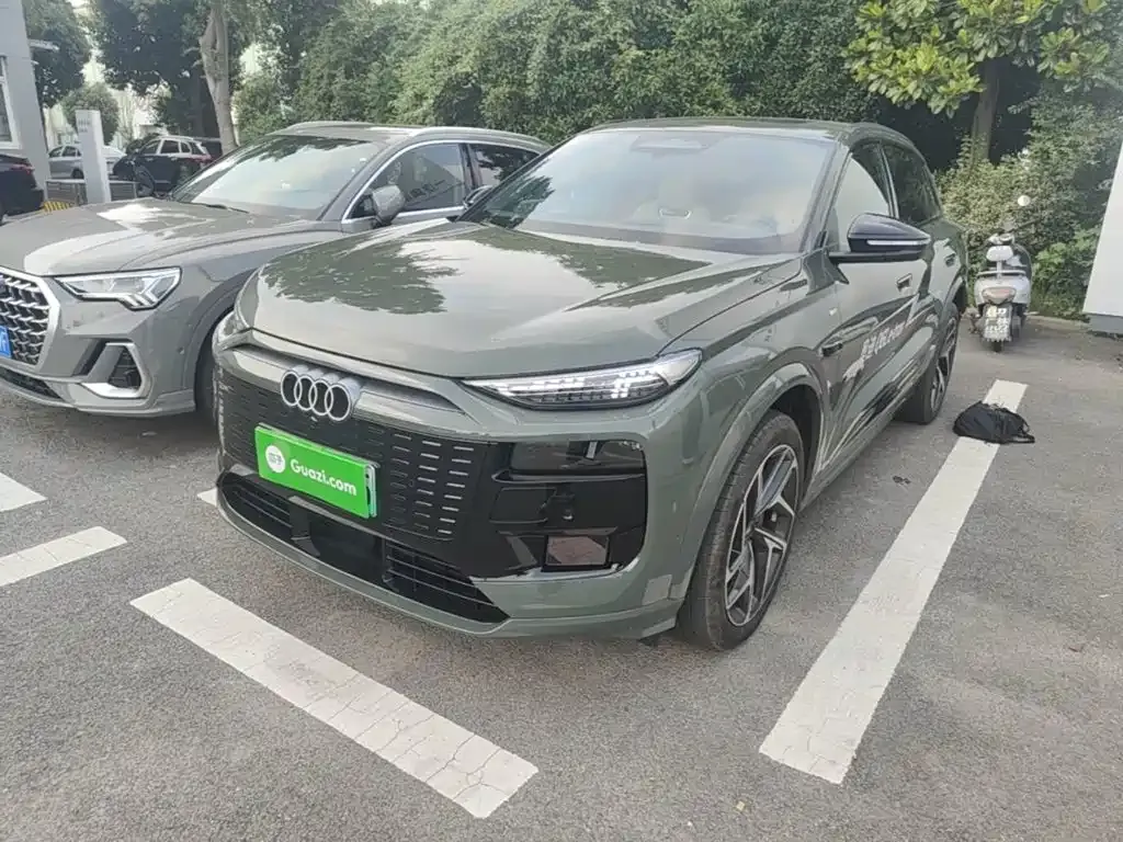 Audi Q6L e-tron — фото 6