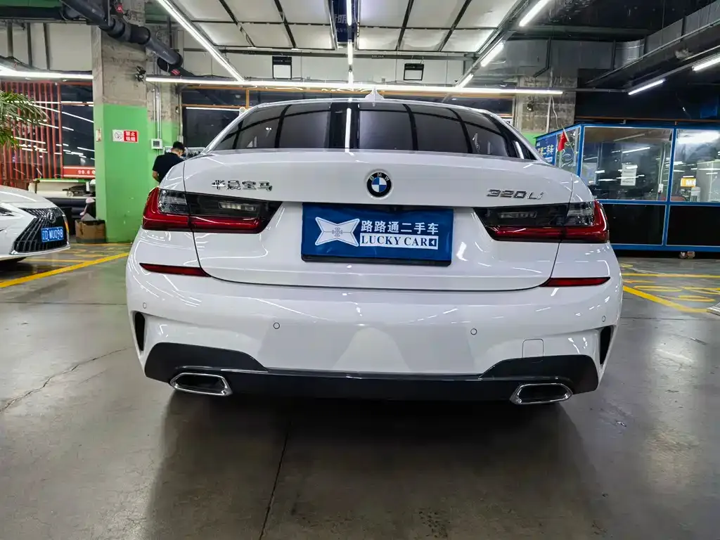 BMW 3 Series — фото 10
