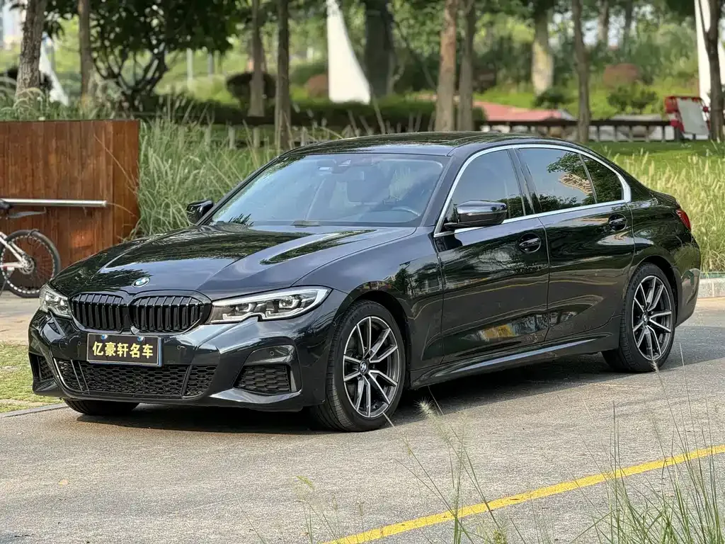 BMW 3 Series — фото 1