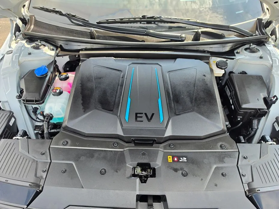 Hyundai Ioniq5 — фото 10