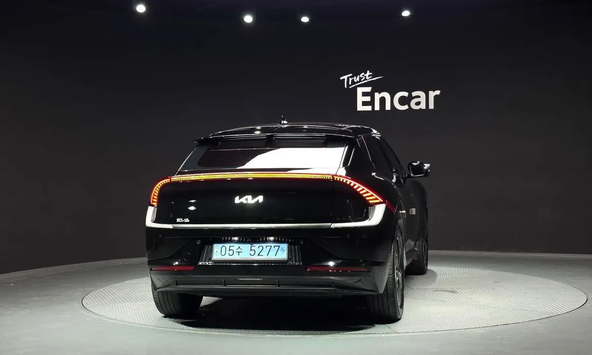 Kia EV6 — фото 6