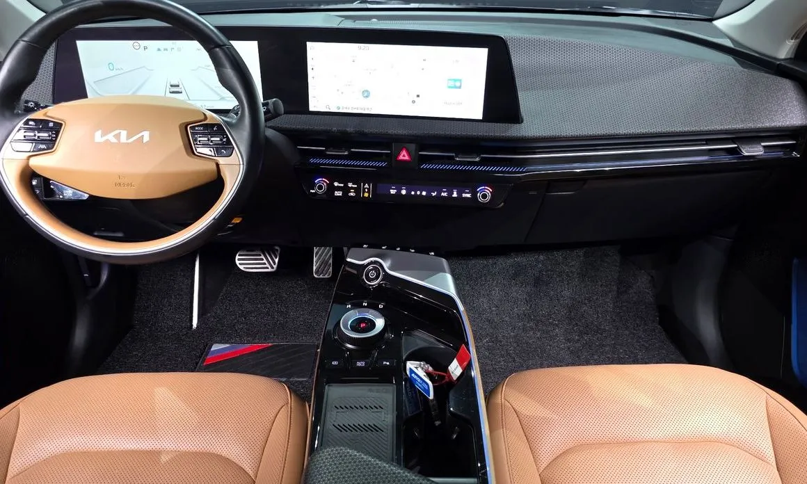 Kia EV6 — фото 10