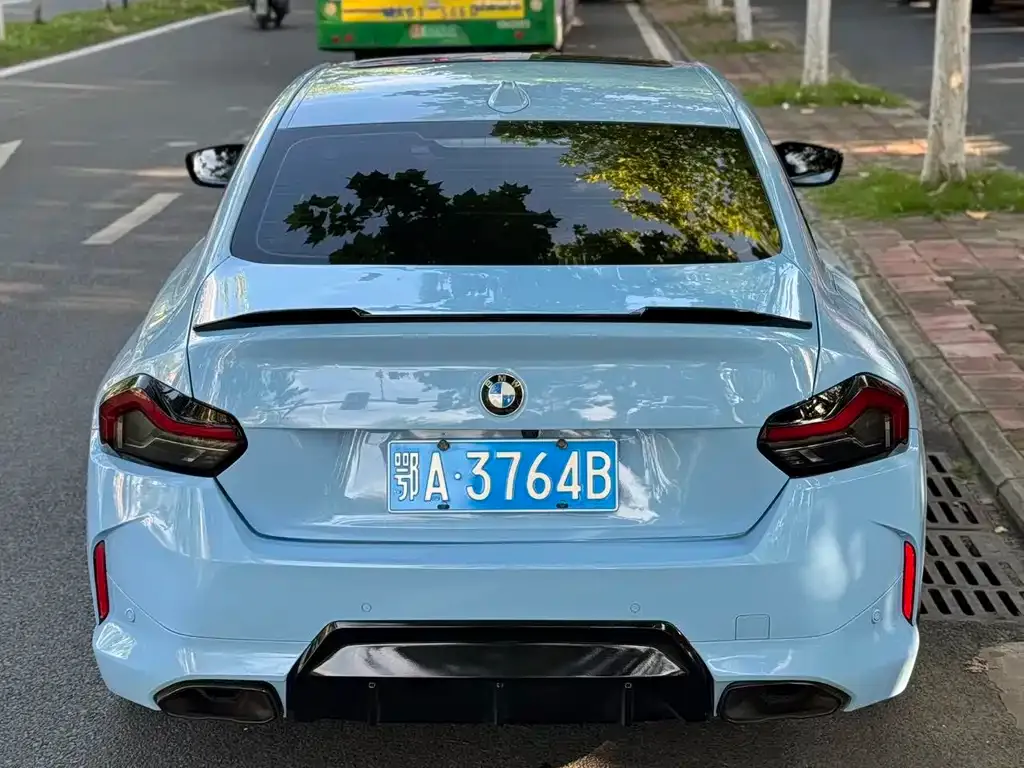 BMW M240i — фото 9