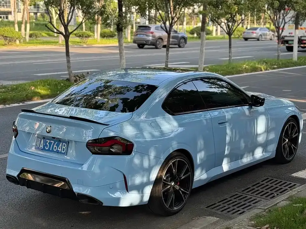 BMW M240i — фото 7