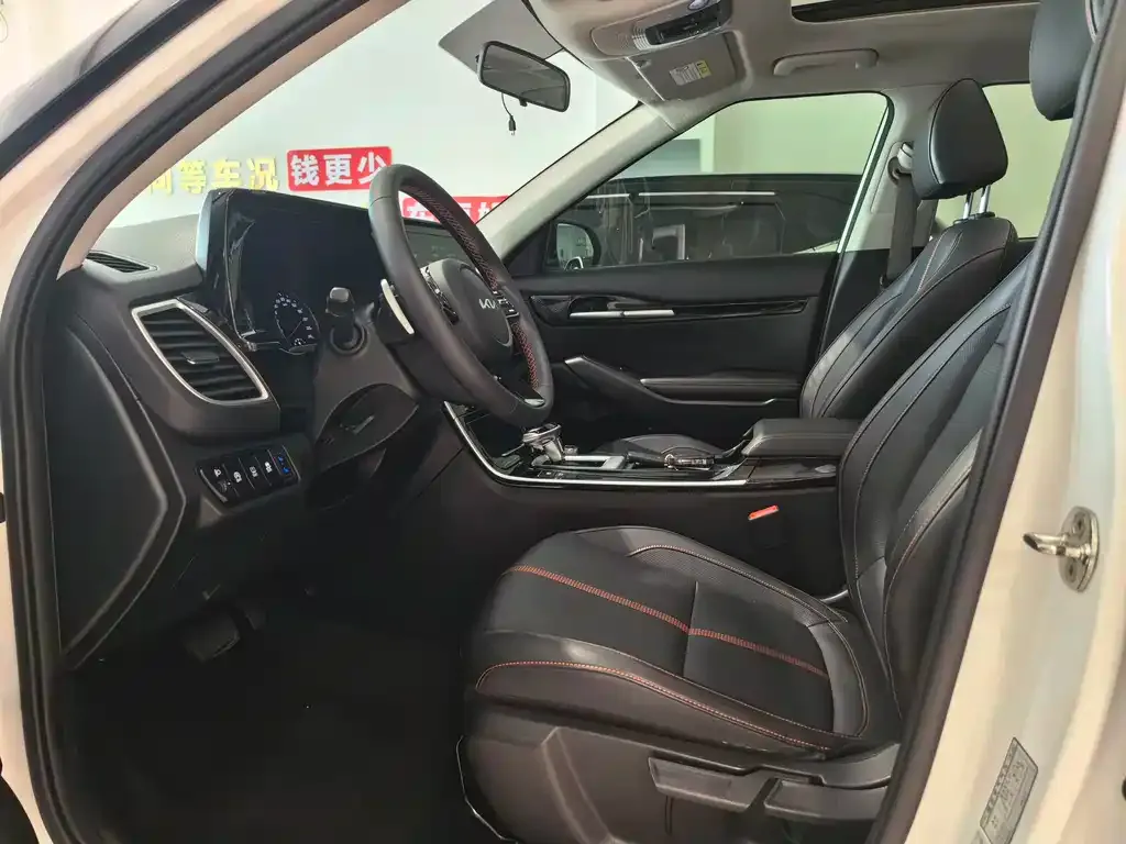 Kia KX3 — фото 3