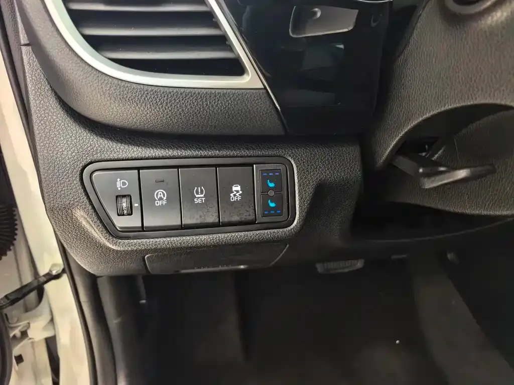 Kia KX3 — фото 10