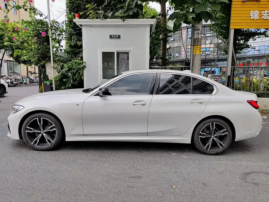 BMW 3 Series — фото 10
