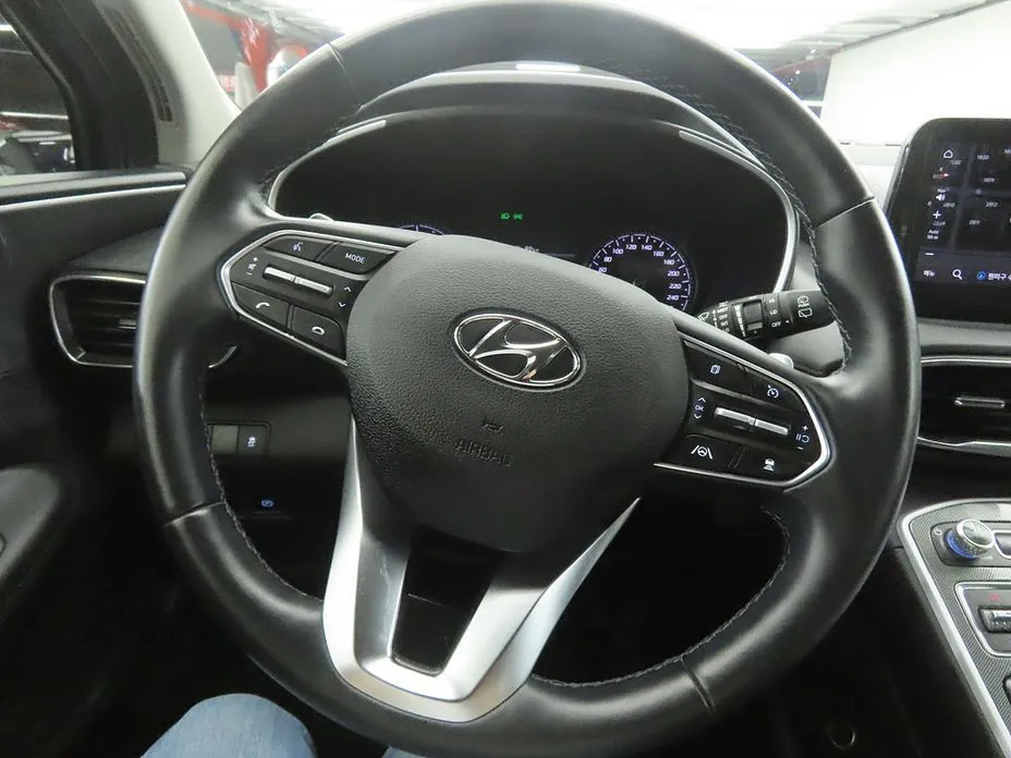 Hyundai Santafe — фото 8