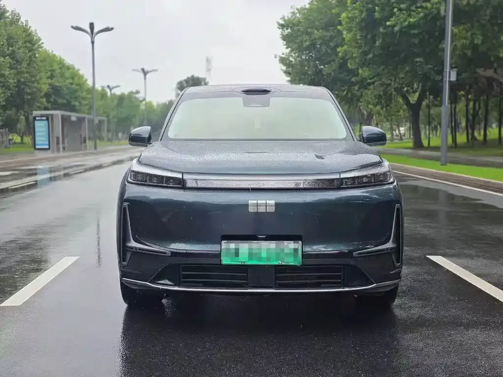 Geely Galaxy M9 — фото 4