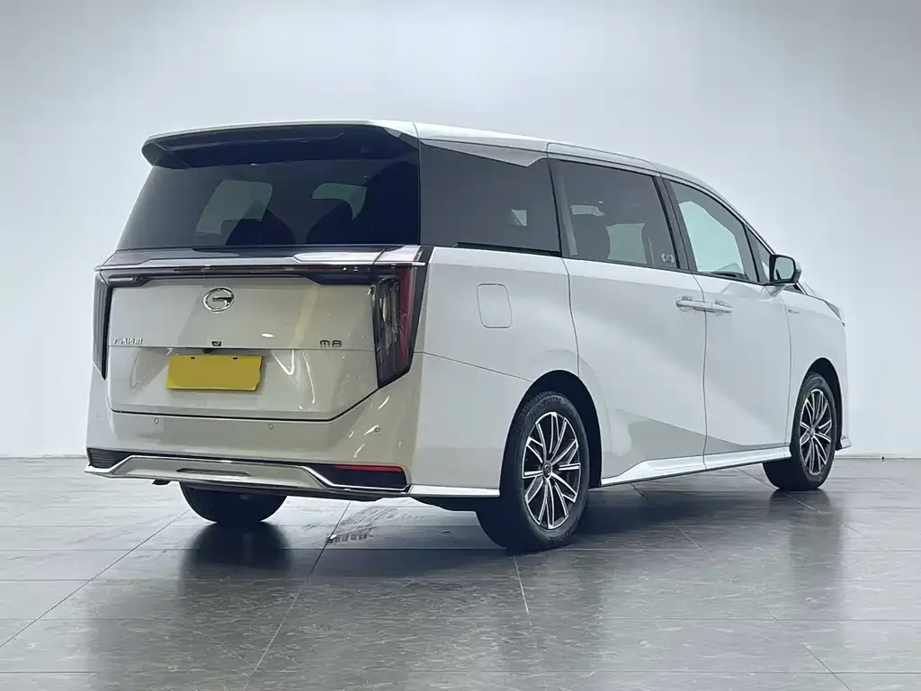 GAC Motor Trumpchi M8 — фото 8