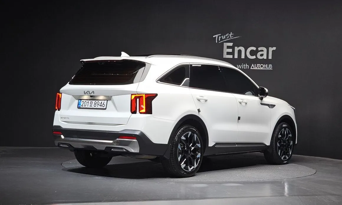 Kia Sorento — фото 4