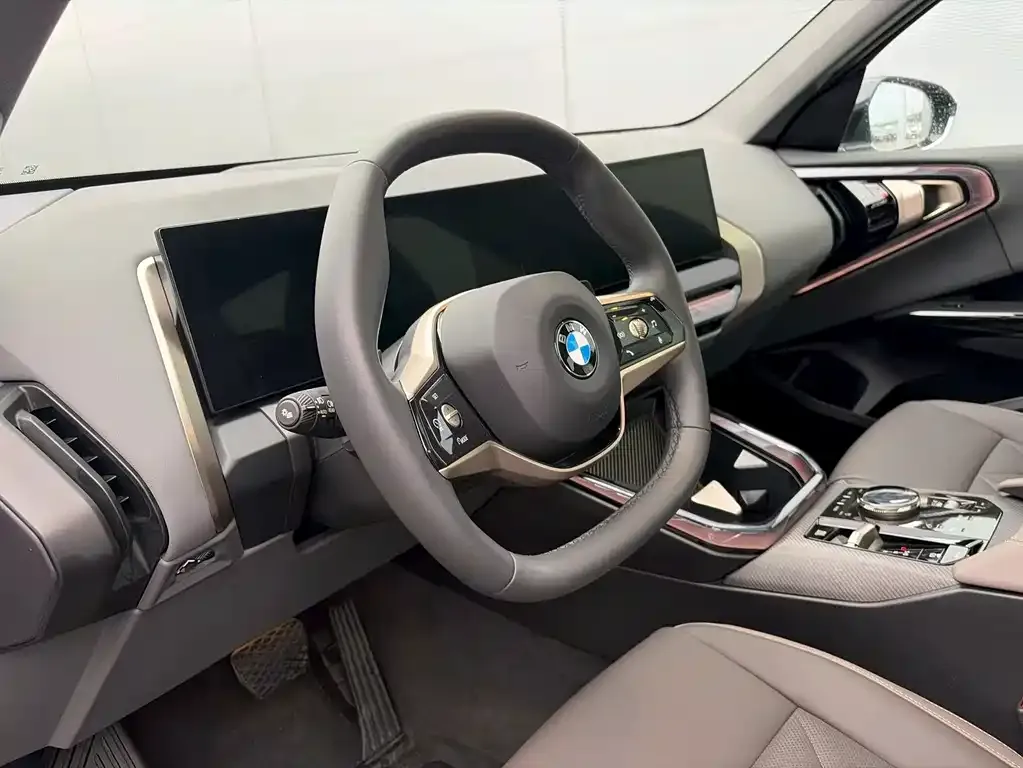 BMW X3 — фото 2
