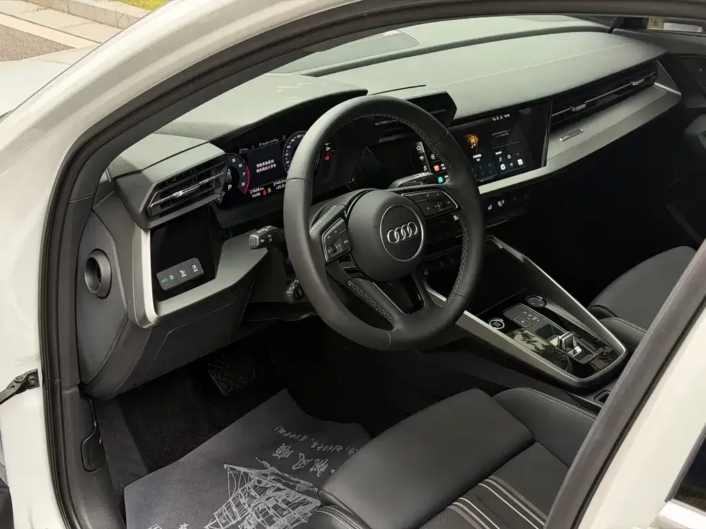 Audi A3 — фото 3