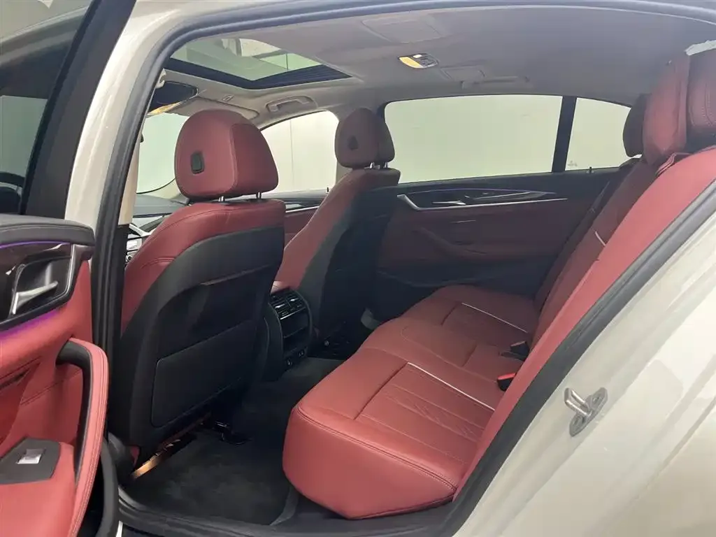 BMW 5 Series — фото 3