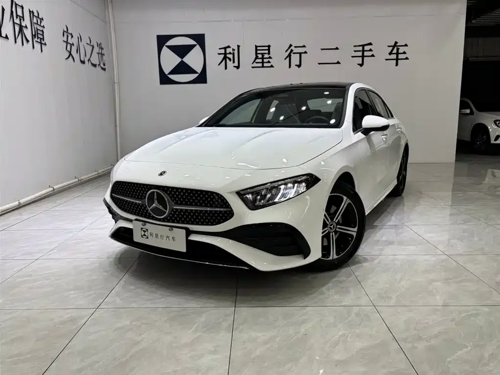 Mercedes-Benz A-Class — фото 1