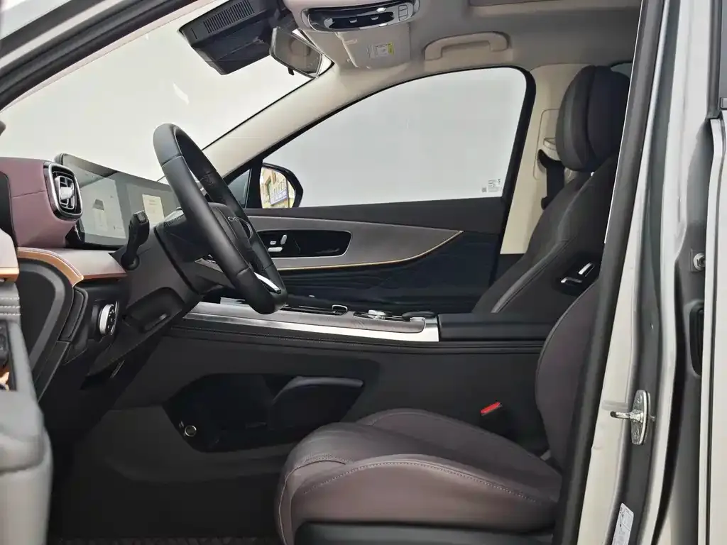 Chery Tiggo 9 C-DM — фото 9
