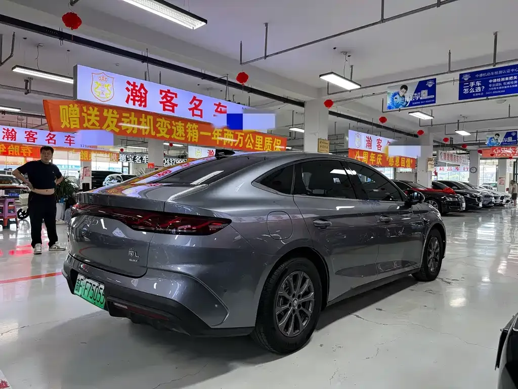 BYD Qin L — фото 4