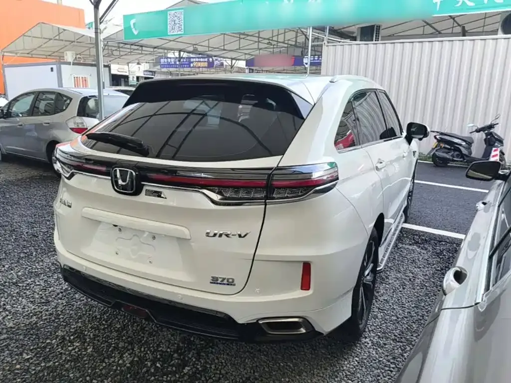 Honda UR-V — фото 10