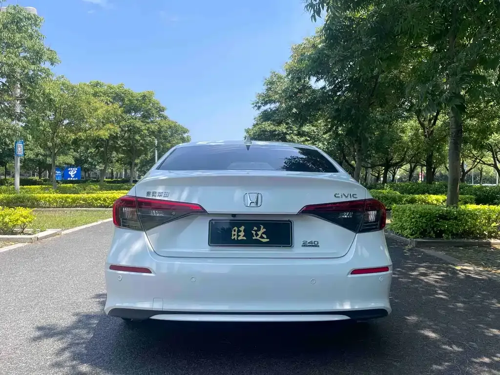 Honda Civic — фото 6