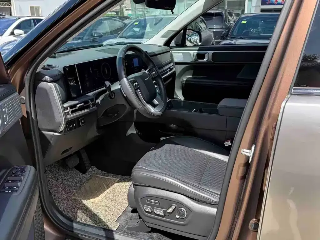 Hyundai Santa Fe — фото 4