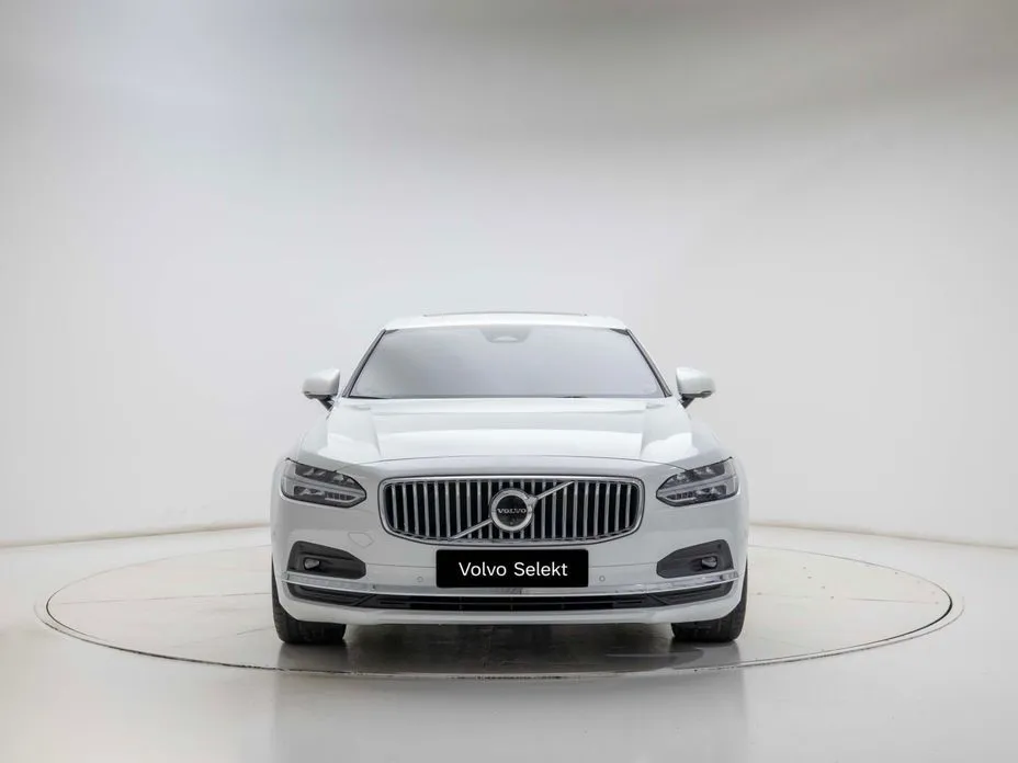 Volvo S90 — фото 4