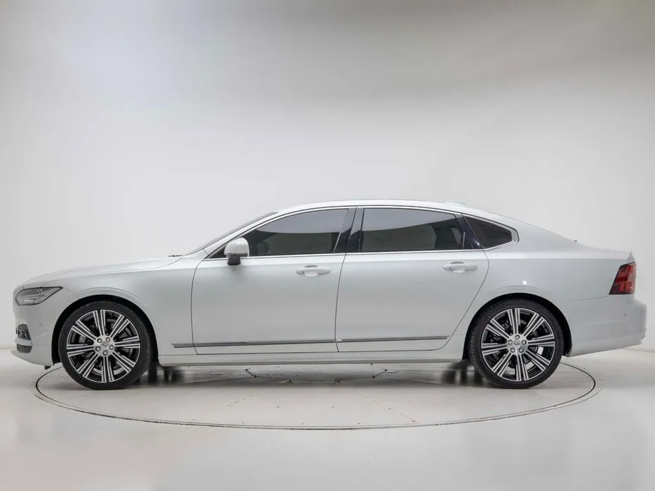Volvo S90 — фото 7