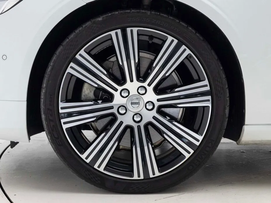 Volvo S90 — фото 9