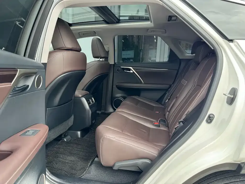 Lexus RX — фото 2
