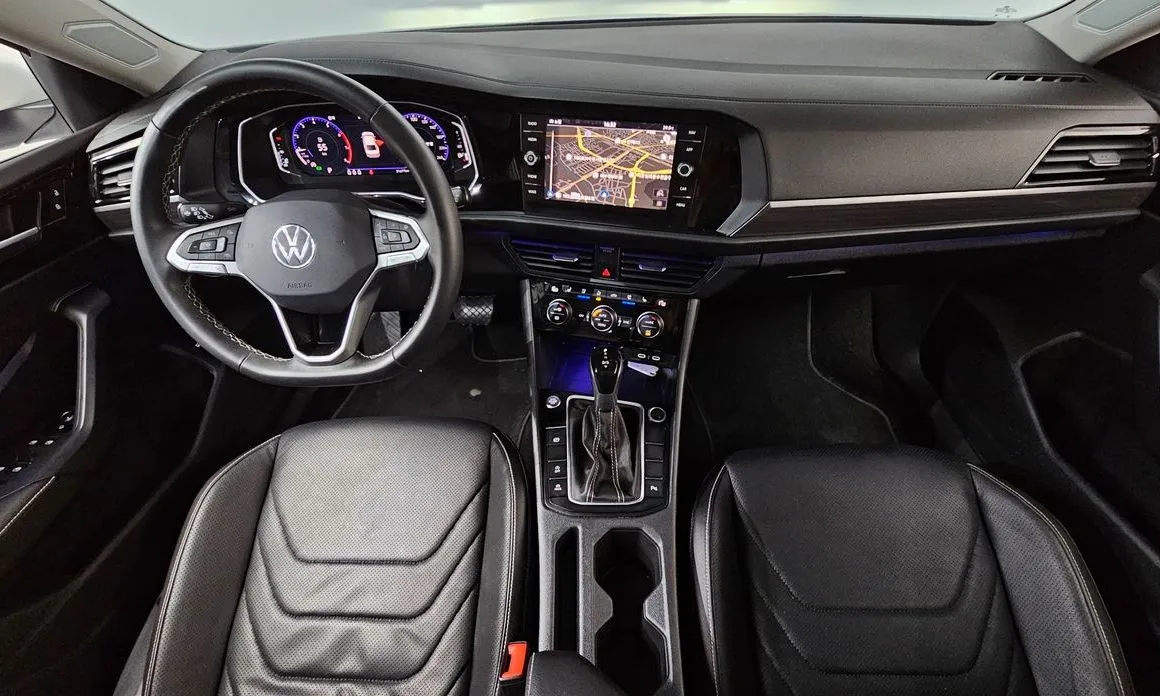 Volkswagen Jetta — фото 4