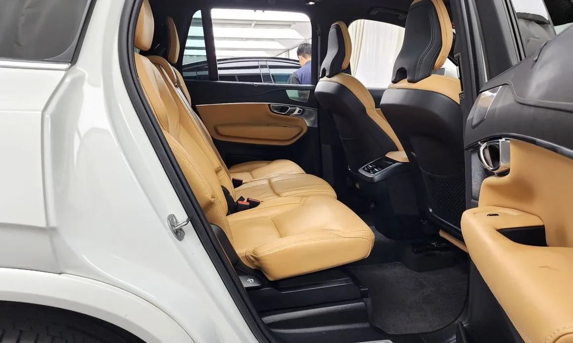 Volvo XC90 2023 из KR, фото 7