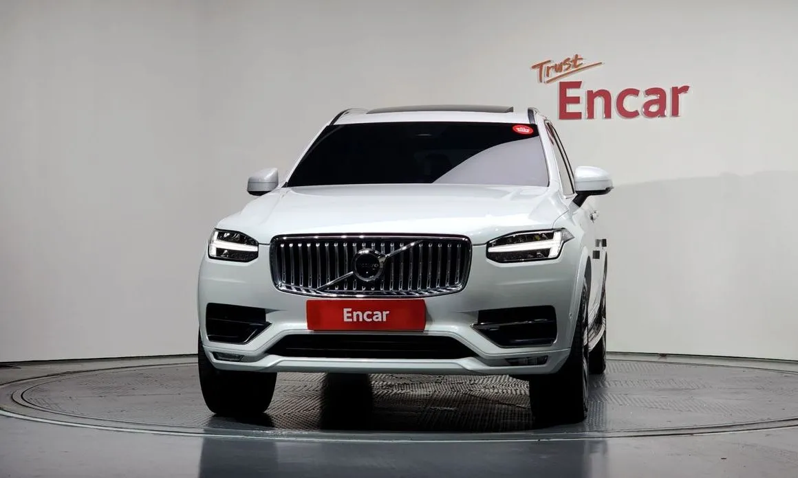 Volvo XC90 2023 из KR, фото 8