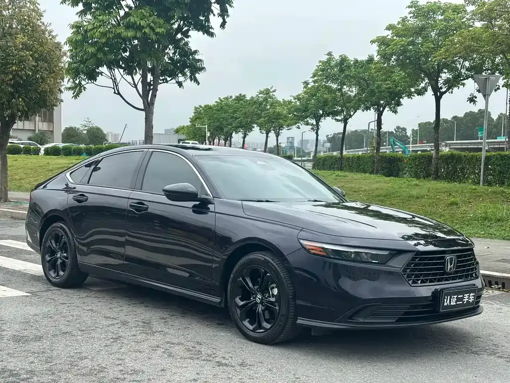 Honda Accord — фото 9