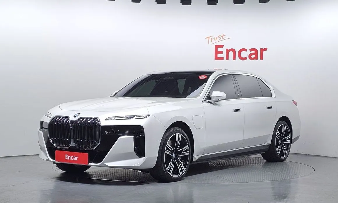 BMW 7-Series
