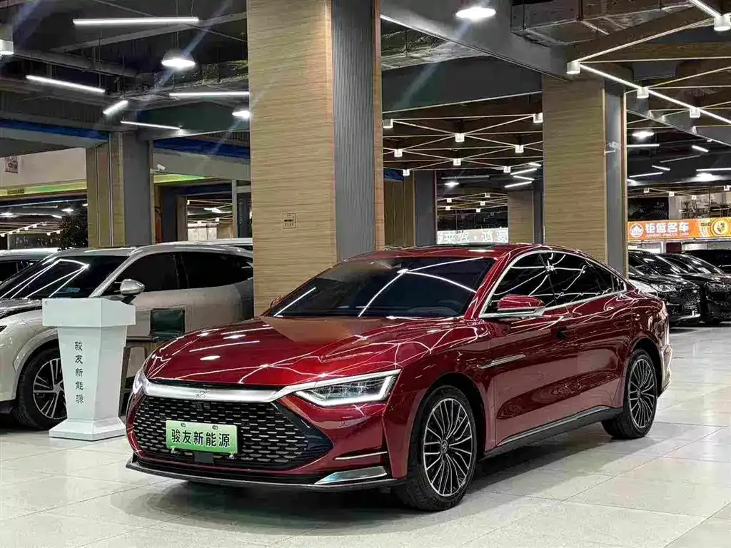 BYD Han — фото 1