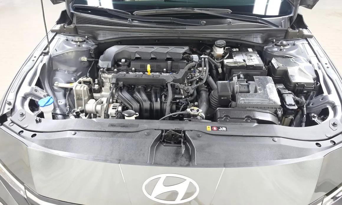 Hyundai AVANTE — фото 10