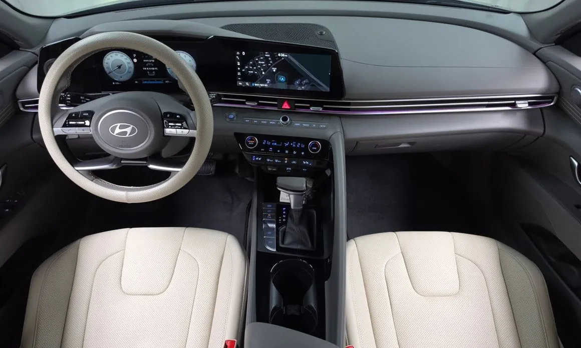 Hyundai AVANTE — фото 9