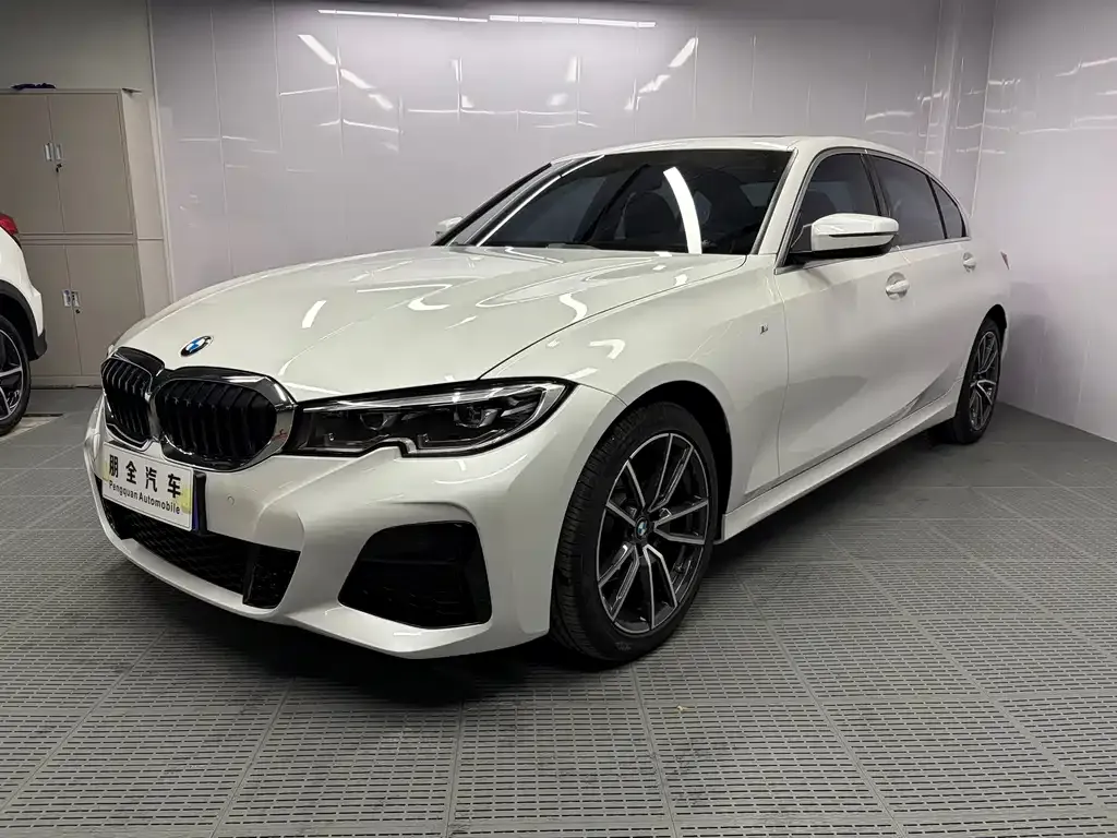 BMW 3 Series — фото 1