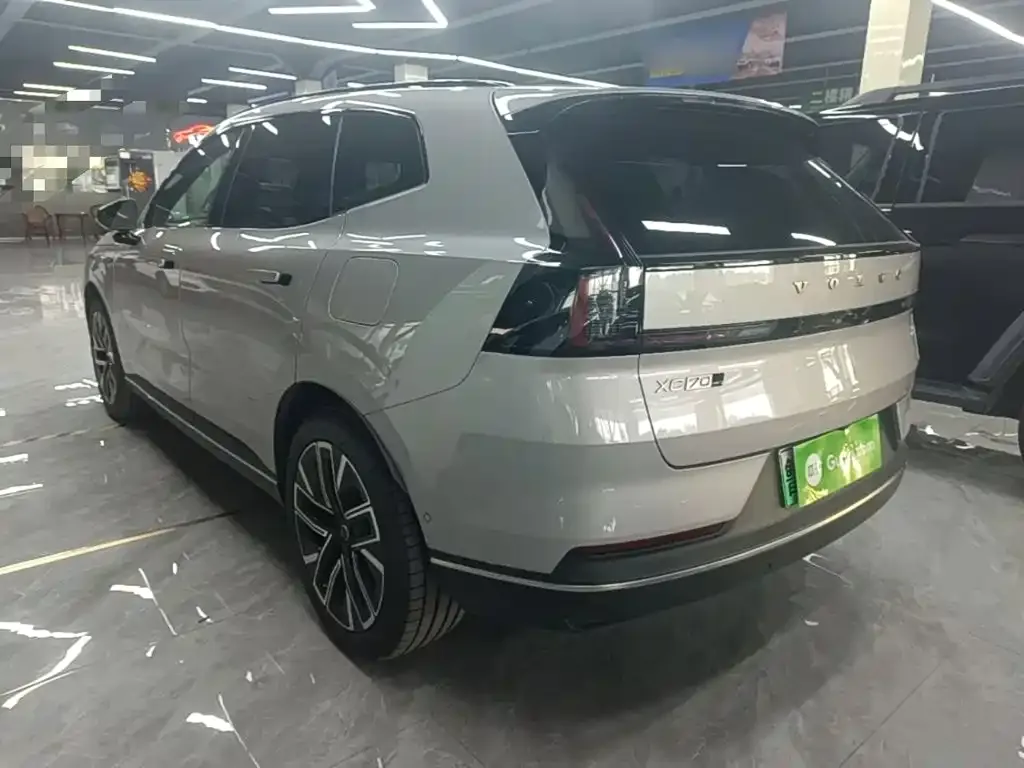 Volvo XC70 Plug-in Hybrid 2025 из CN, фото 7