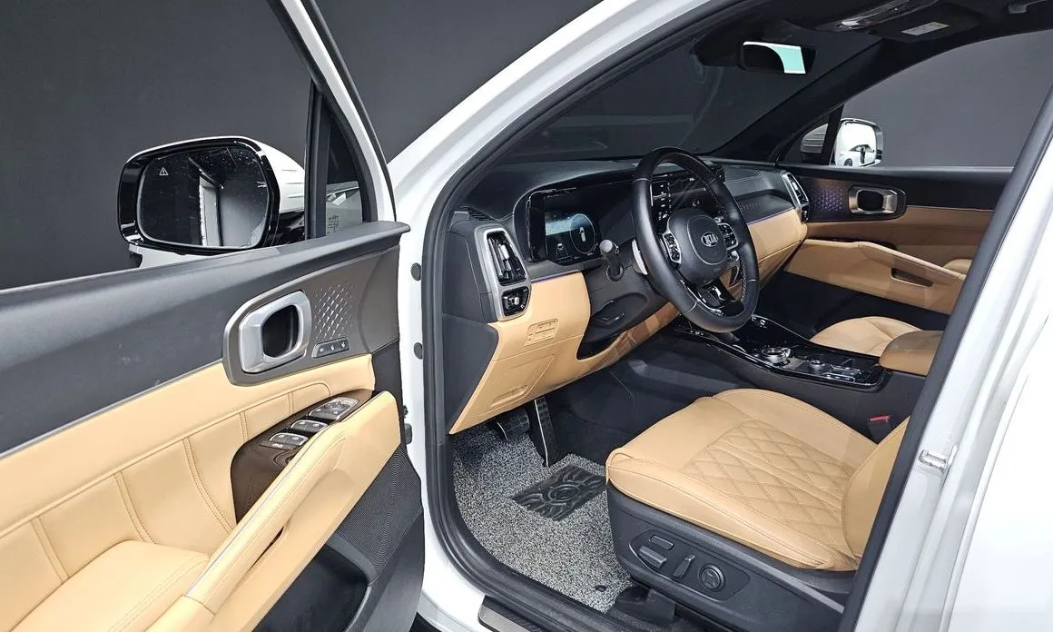 Kia Sorento — фото 10