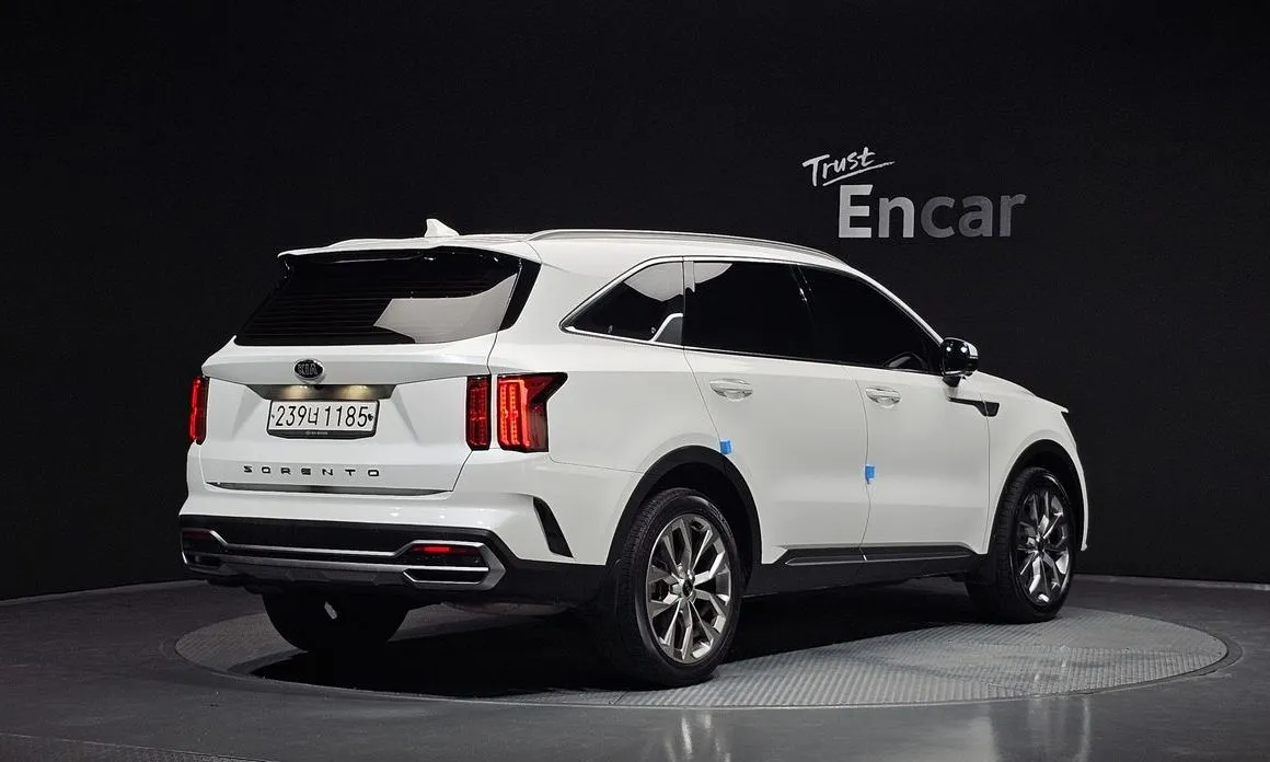 Kia Sorento — фото 5