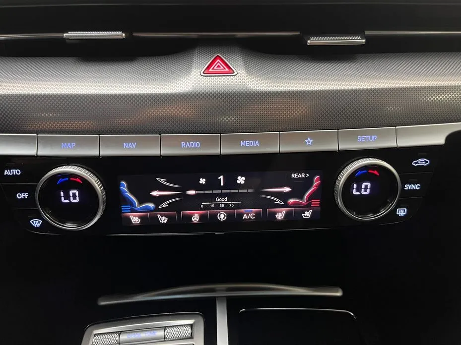 Genesis G80 — фото 10