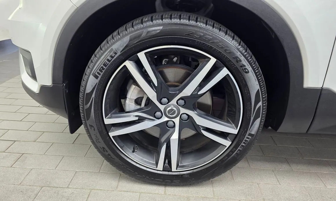 Volvo XC40 2021 из KR, фото 9