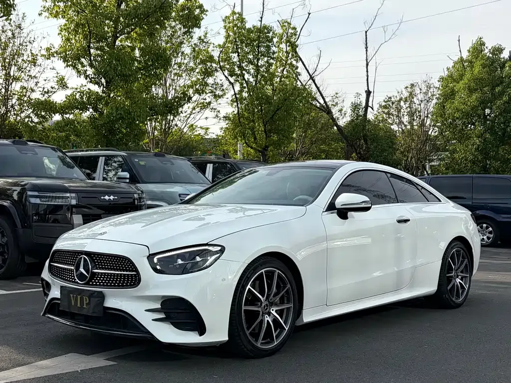 Mercedes-Benz E-Class (Import) — фото 1