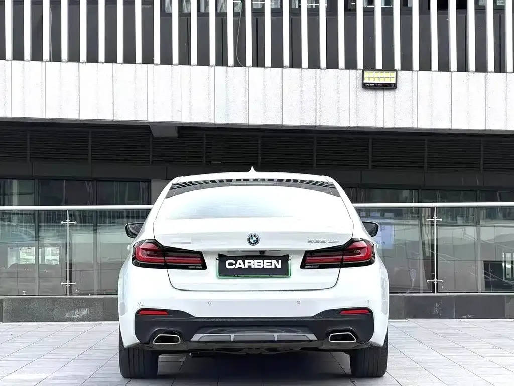 BMW 5 Series New Energy — фото 2